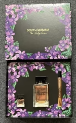 DOLCE & GABBANA THE ONLY ONE EDP FOR WOMEN GIFT SET ( 100ml EDP + 10ml Purse Spray+ 7.5ml MINIATURE) - Image 2